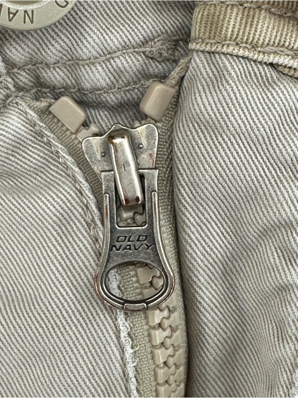 Y2K Old Navy Men's 32 Cargo Shorts‎ Khaki 100% Cotton
